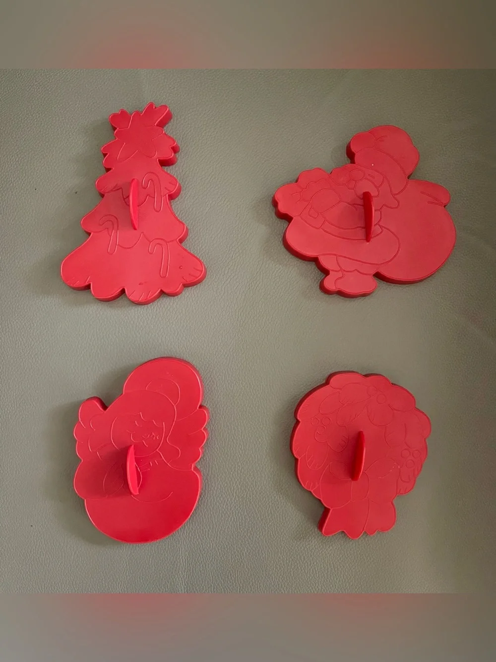 VTG 1978 Wilton Set of 4 Red Plastic Christmas Cookie Cutters